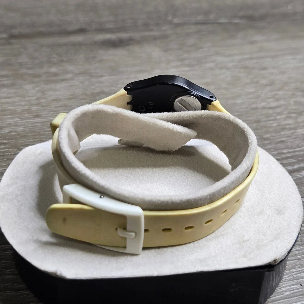 Swatch Swiss Quartz Watch White Dial & Band Black S740 Classic 1980s parts